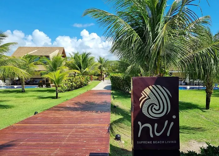 Nui Supreme Beach Living Muro Alto Por Brevelar