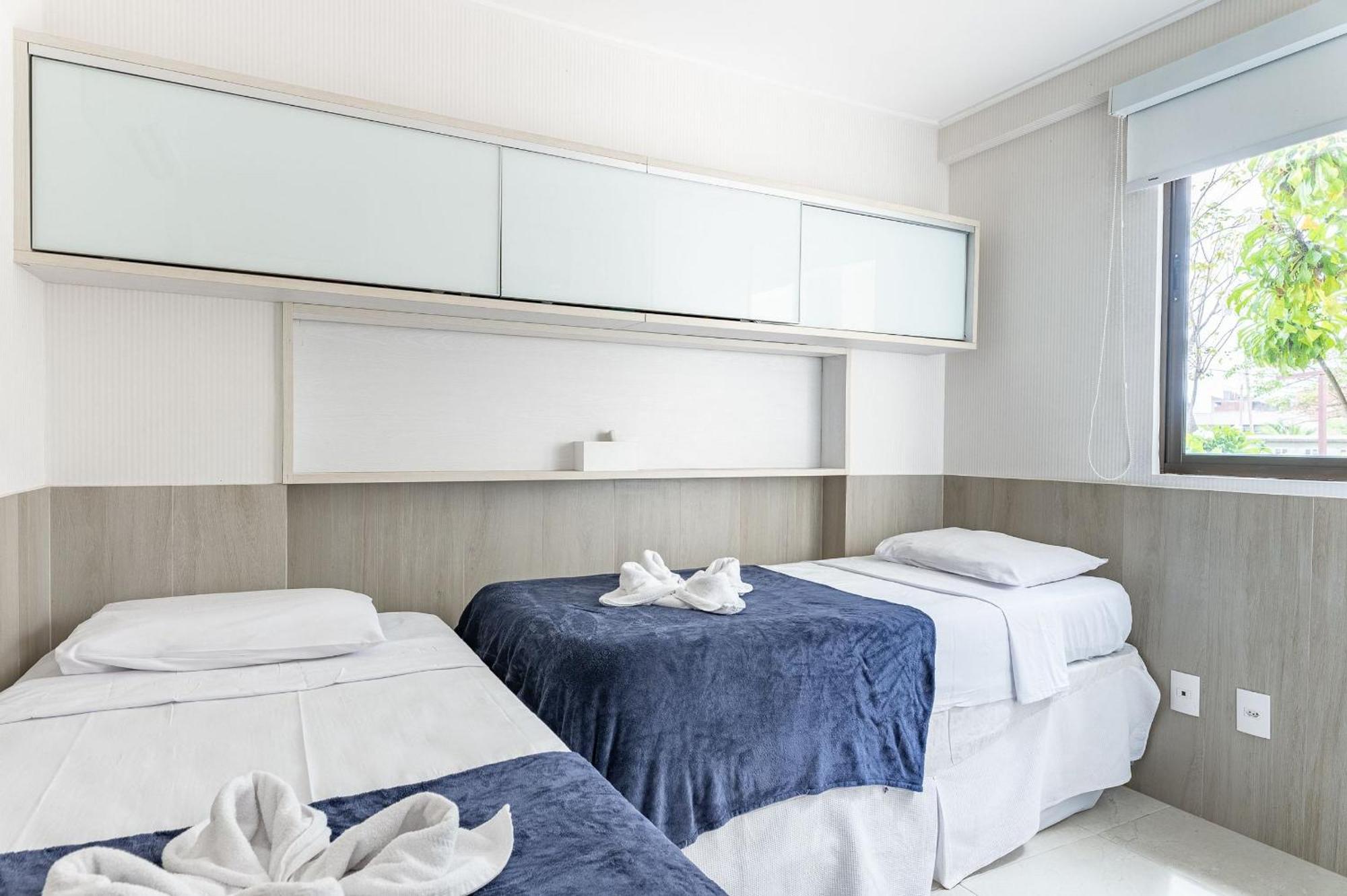 Nui Supreme Living Muro Alto Por Brevelar Casa de Férias