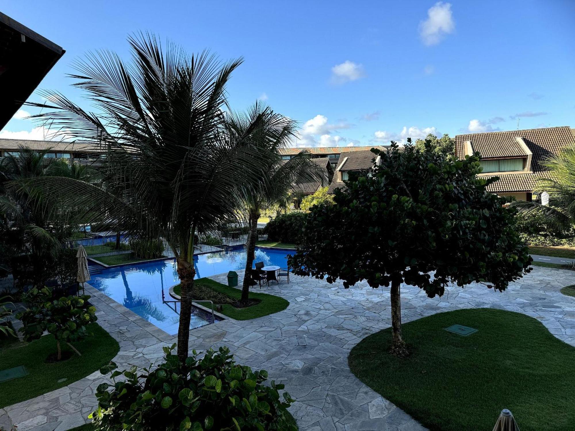 Nui Supreme Living Muro Alto Por Brevelar