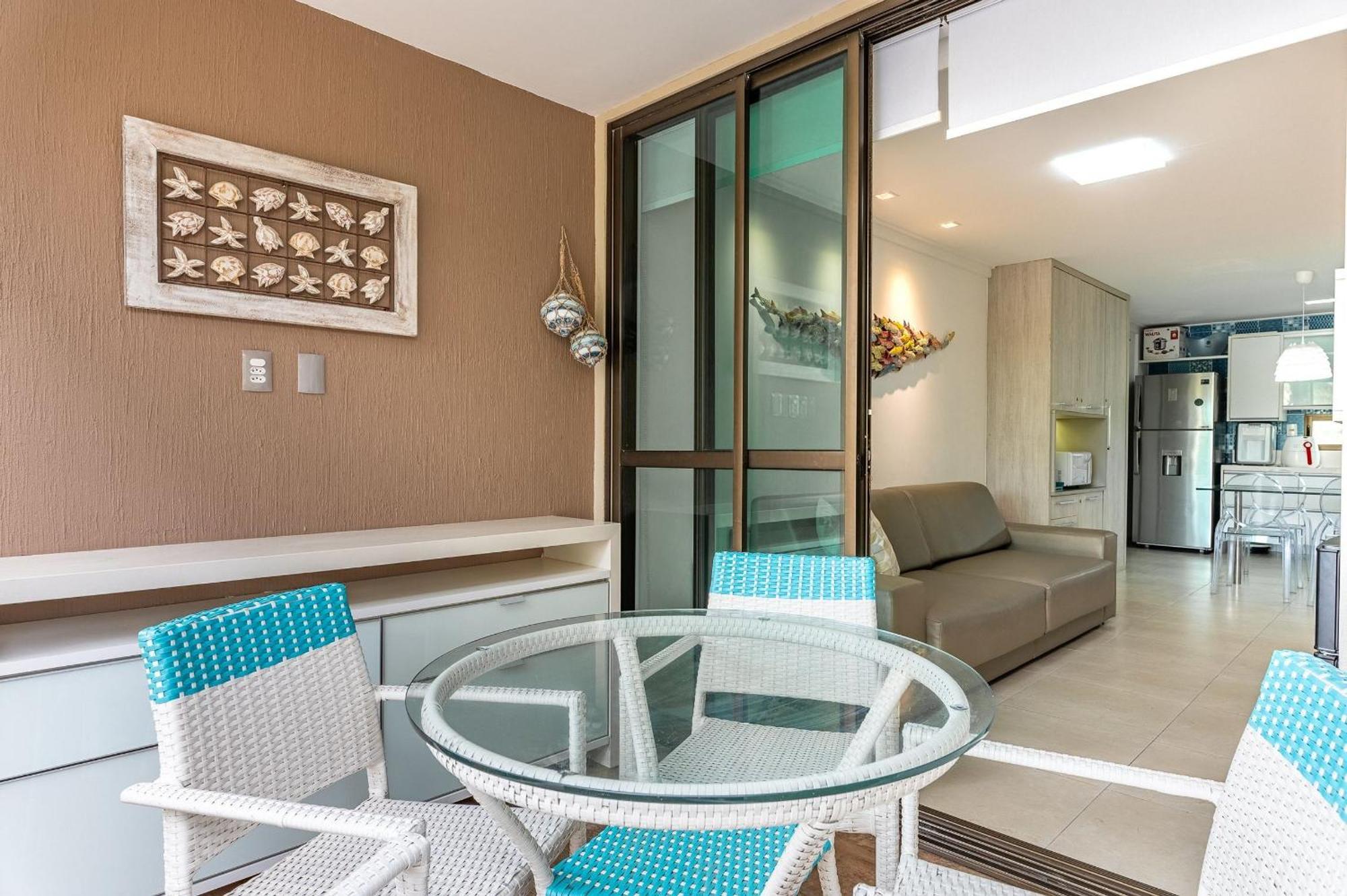 Nui Supreme Living Muro Alto Por Brevelar