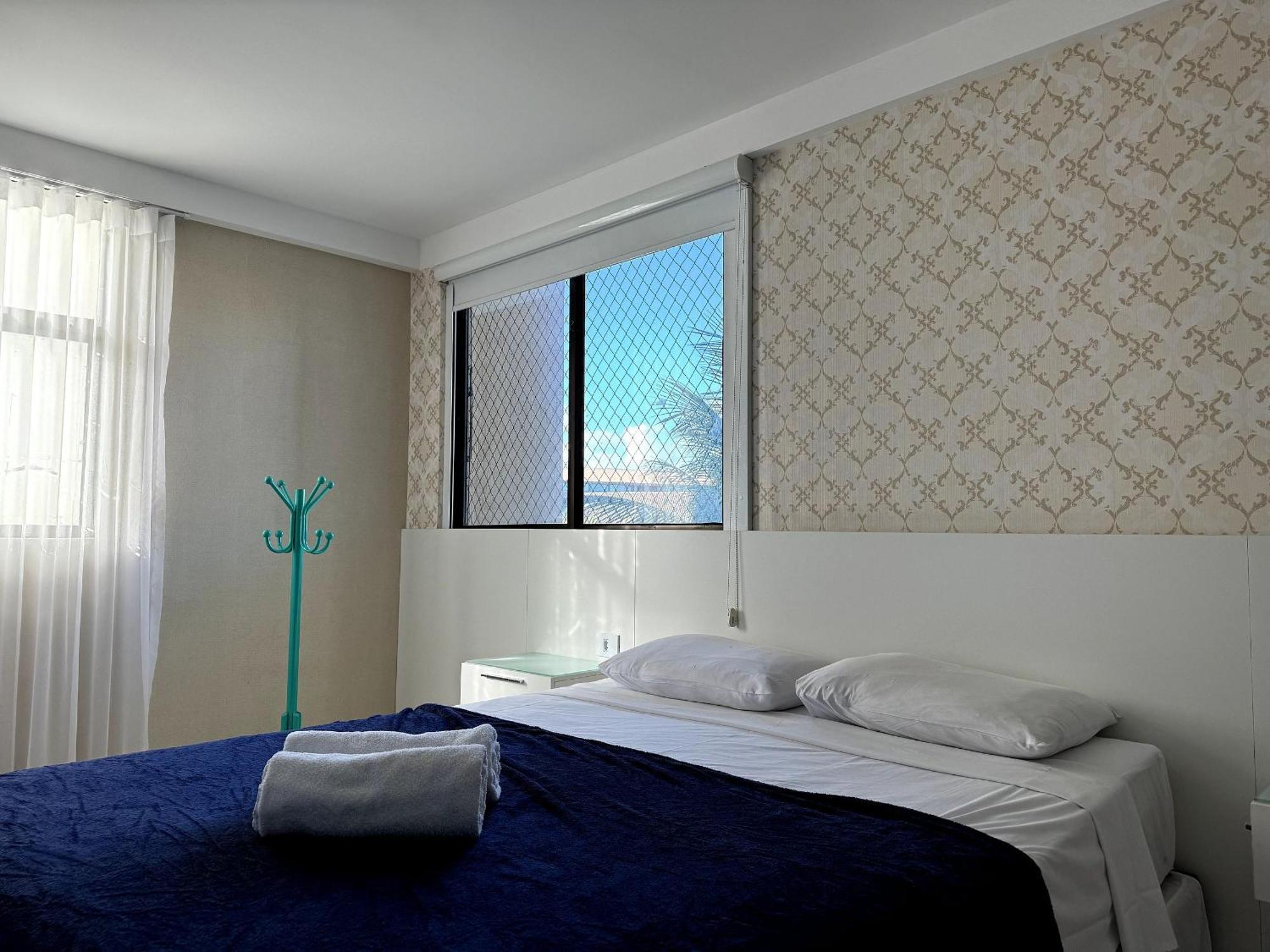 Nui Supreme Living Muro Alto Por Brevelar